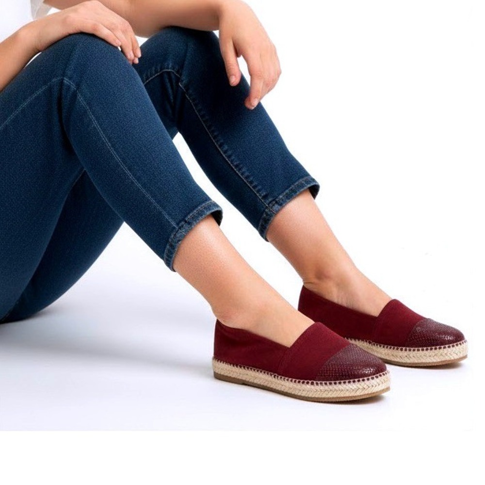 Womens Burgundy Faux Suede Embossed Cap Toe Espadrille Flats Shoes 10 NEW Lq